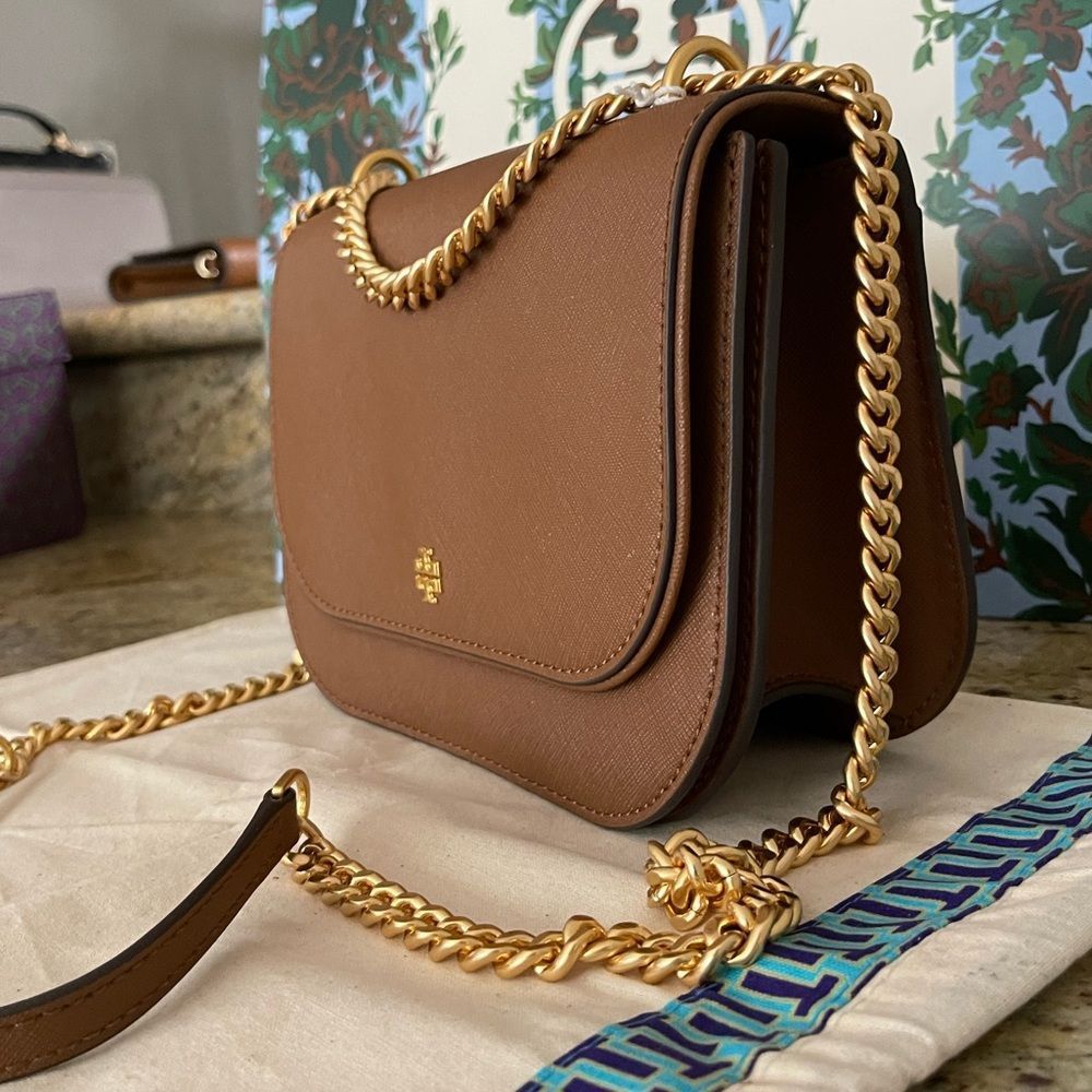 New π Tory Burch Emerson Flap - Picture 3 of 11